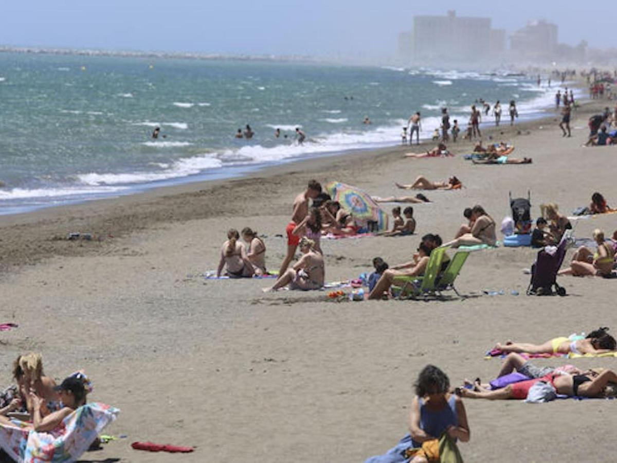 Apartamento En Calle Mendoza - Zona Huelin & 300 Mts De La Playa Málaga Exterior foto
